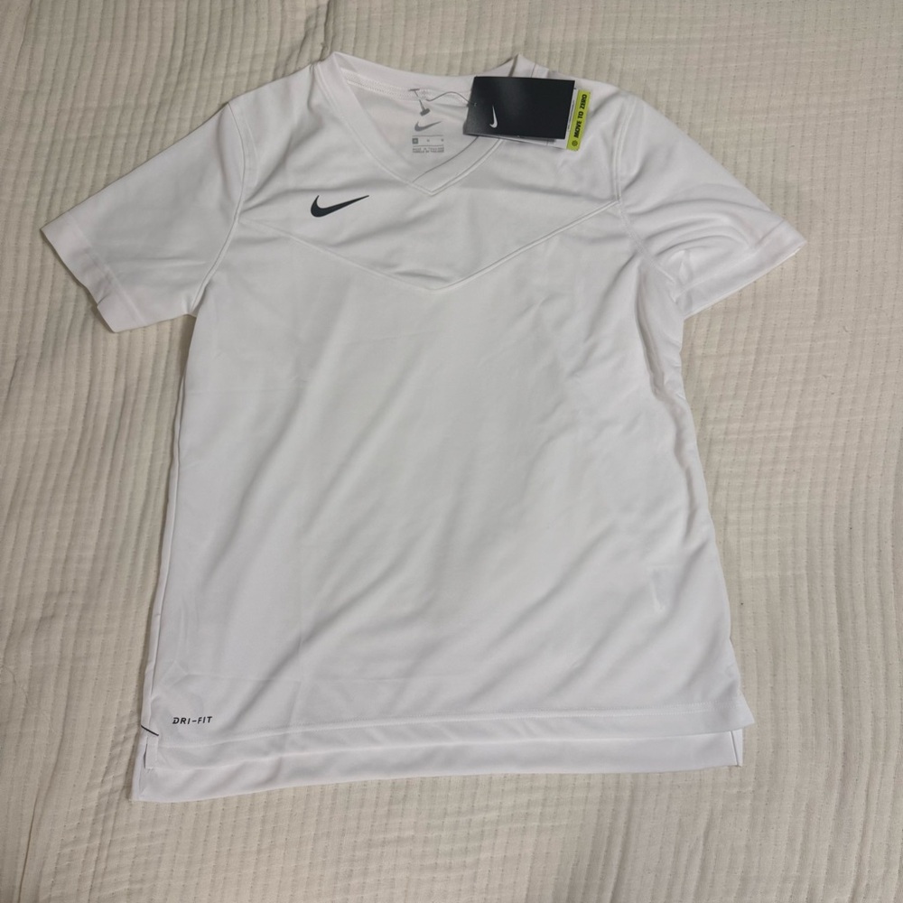 Nike White V-Nevk Short Sleeve Tee